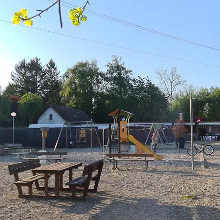 Mobil Kessler E036, Europapark, Rulantica Campingplatz *